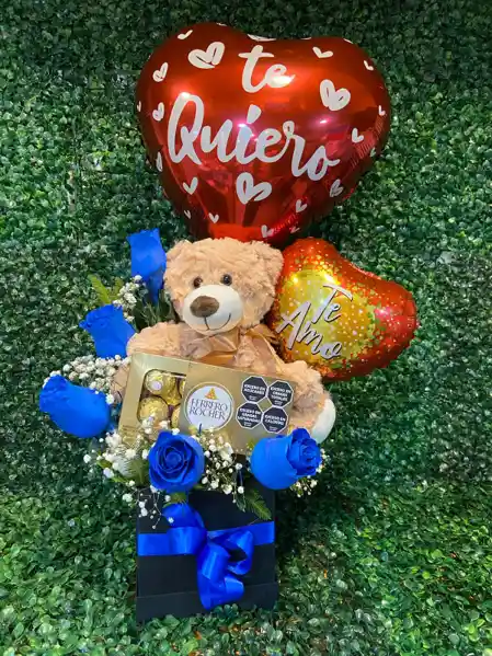 Box Rosas Azules Y Peluche