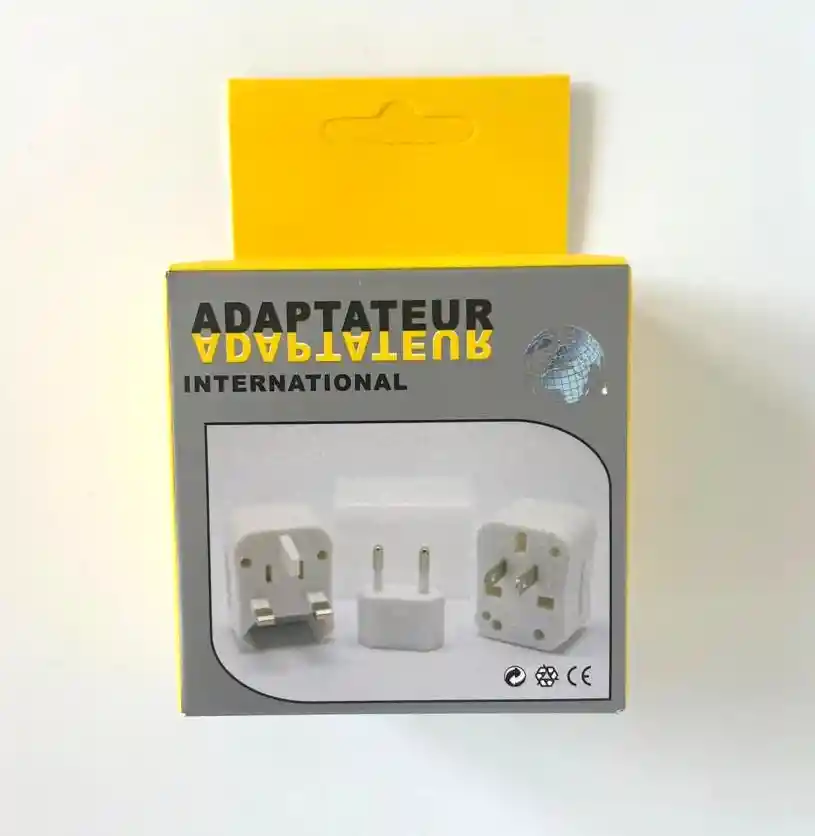 Adaptador Universal Internacional Desarmable Blanco Cod. 3169