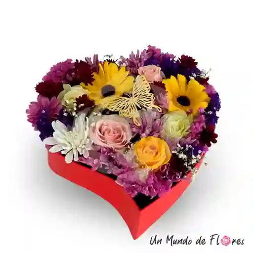 Corazon Con Hermosas Flores