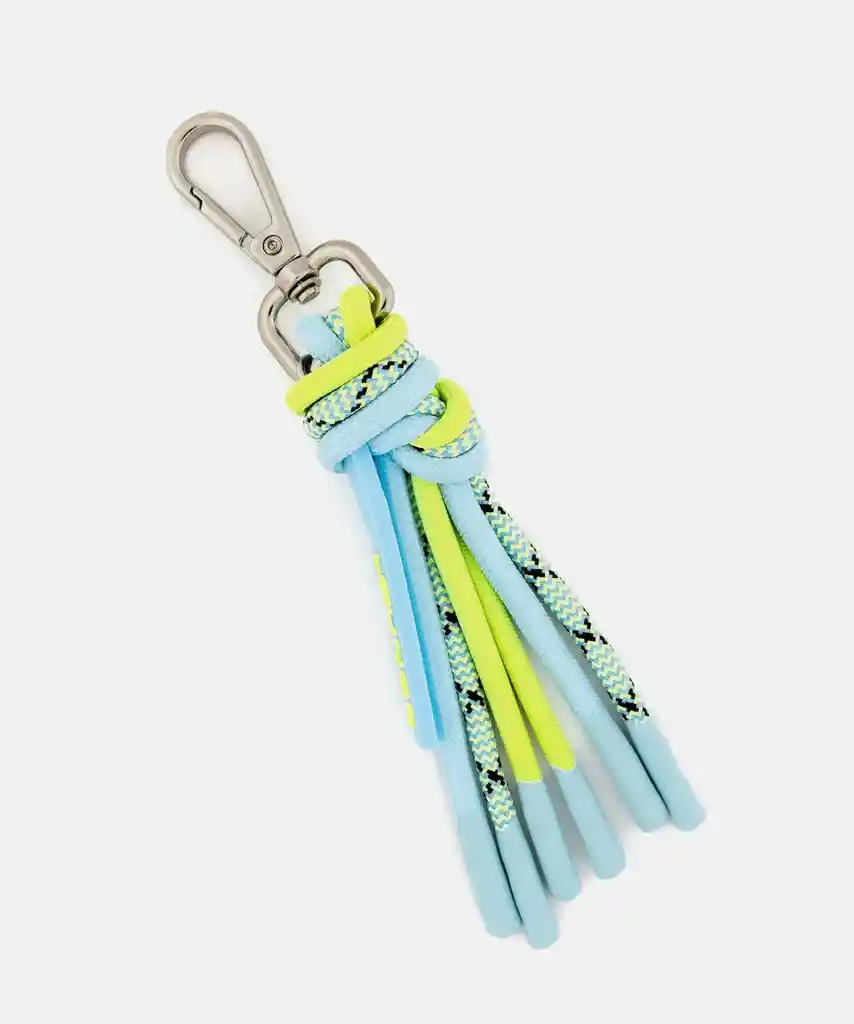 Llavero Mujer Pompón Cuerdas Celeste