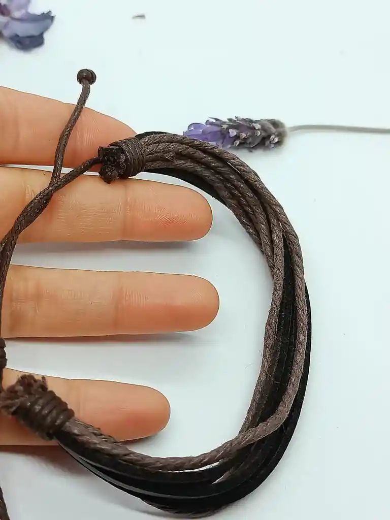 Pulsera De Cuero Y Cuerda Trenzada Marron Ajustable