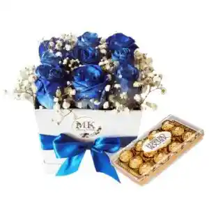 Box Cuadrado 9 Rosas Azules Y Bombones Ferrero Rocher 150grs