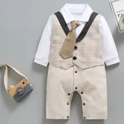 Traje Beige Niño Talla 2 Años