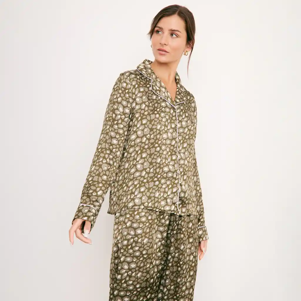 Set Pijama Mujer Largo Satinado Animal Print Xs Verde Musgo