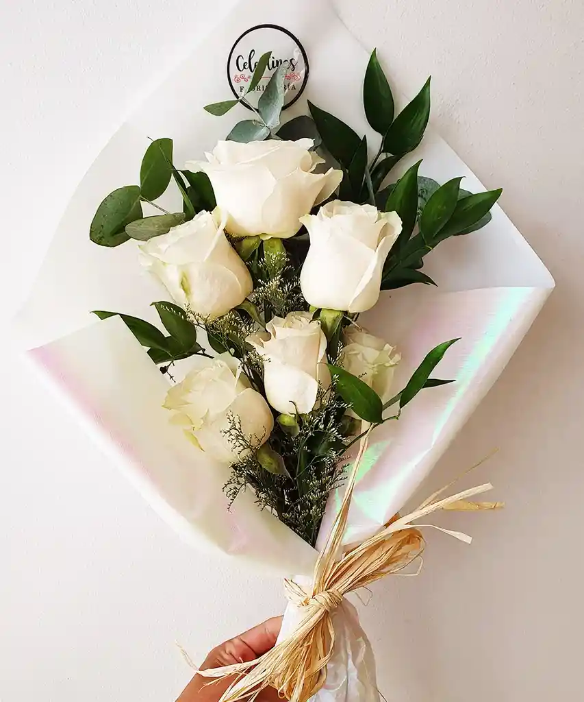 Bouquet Rosas Elegance White