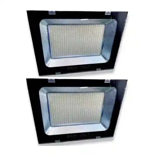 2 Focos Reflector De 800w Bajo Consumo Exterior Canchas