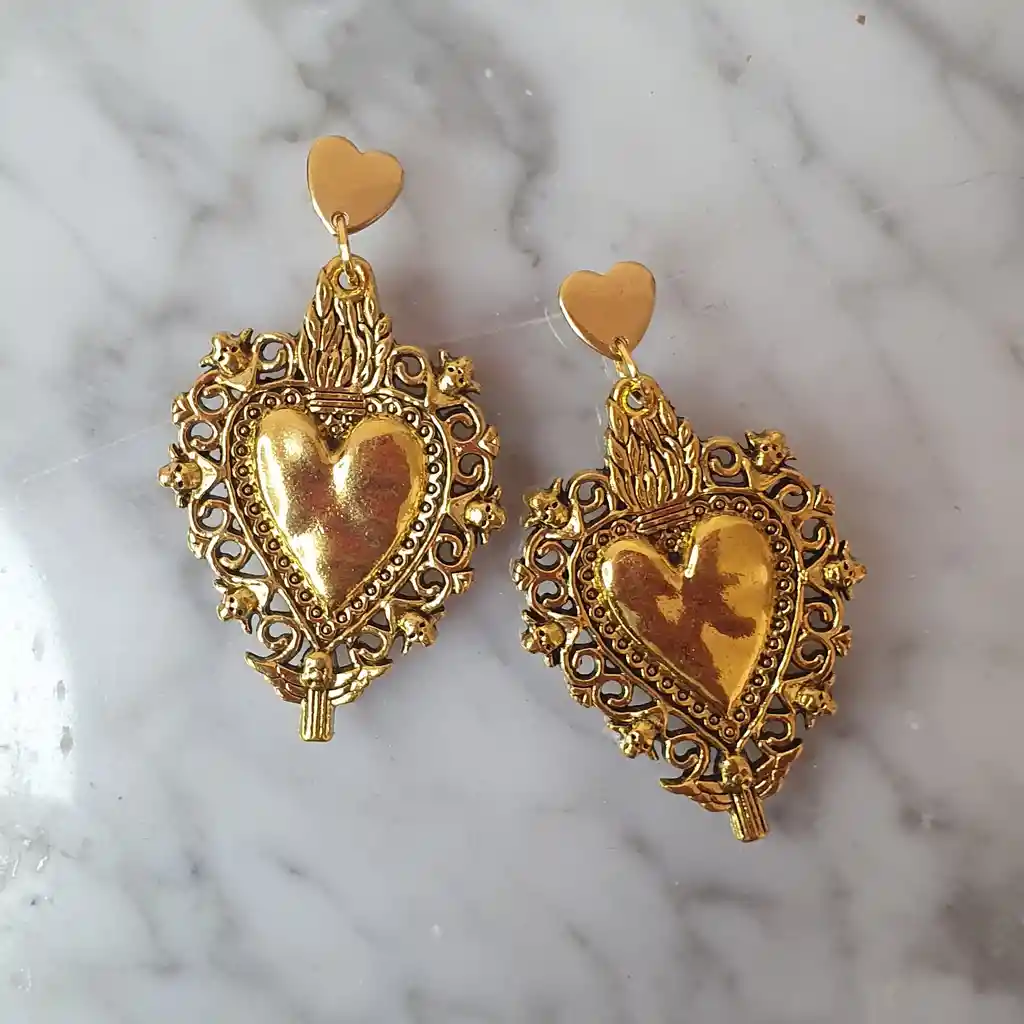 Aros Corazón Dorado