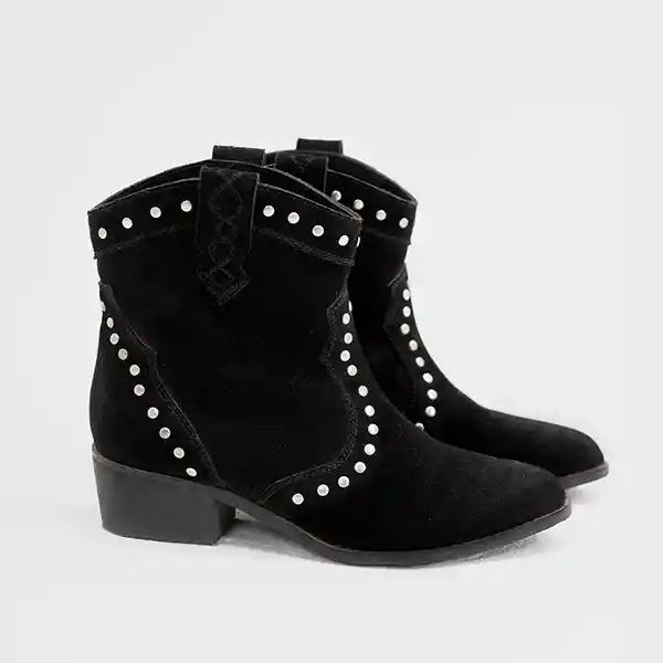 Botín Negro Tachas 37