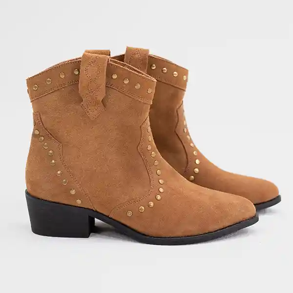 Botín Café Tachas 38