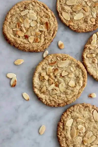 Galletón De Avena Y Almendras