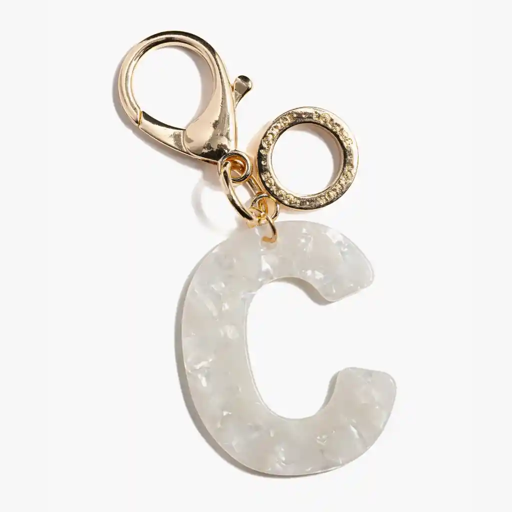 Llavero Mujer Letra C Blanco