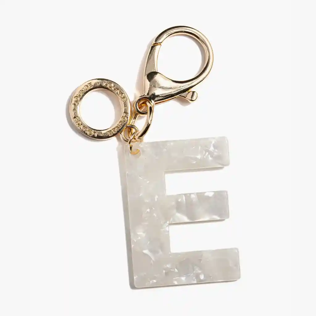 Llavero Mujer Letra E Blanco
