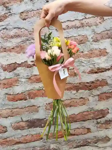 Carterita De Flores Frescas. Especial Día De Las Madres