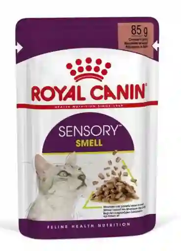Royal Cat Pouch Smell