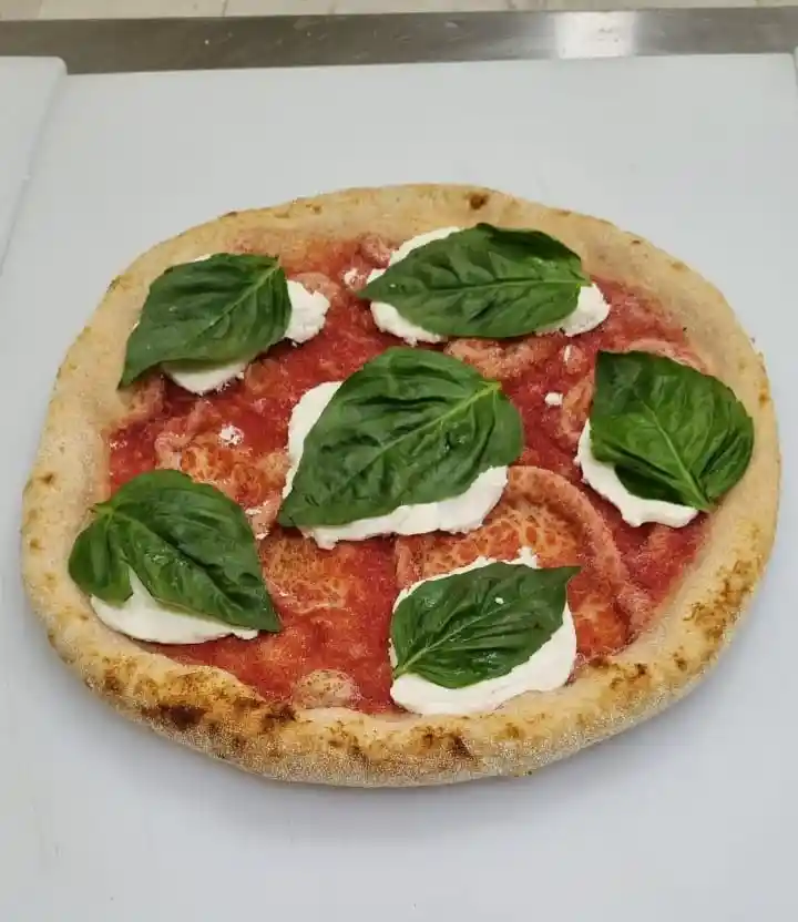 Pizza Margherita 15-18 Cm (2 Porciones)