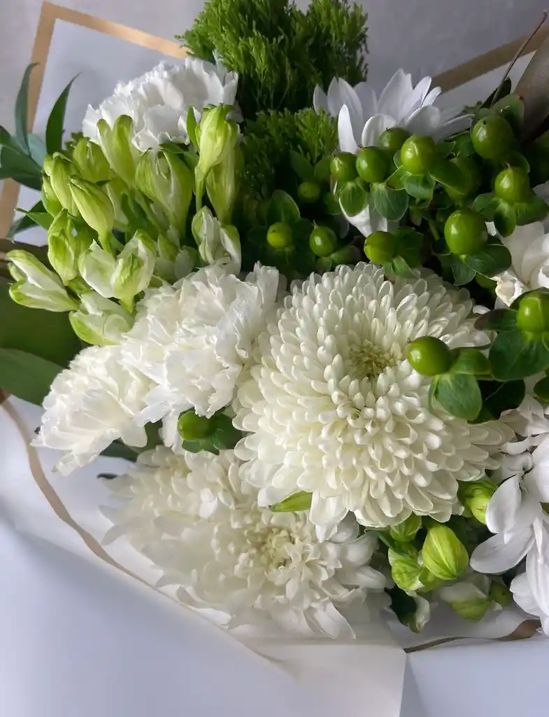 Ramo Del Dia Mediano Blanco/verde