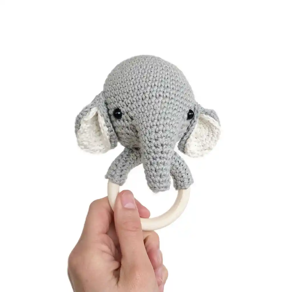 Sonajero Amigurumi Elefante