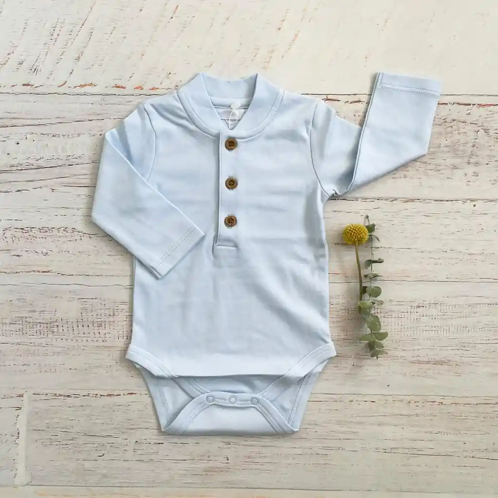 Body Teo Celeste Madera Talla 9/12 Meses