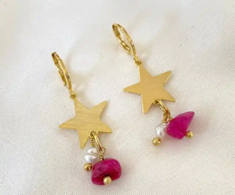 Aros Oro Argollas Estrella Perla Y Piedra Magenta