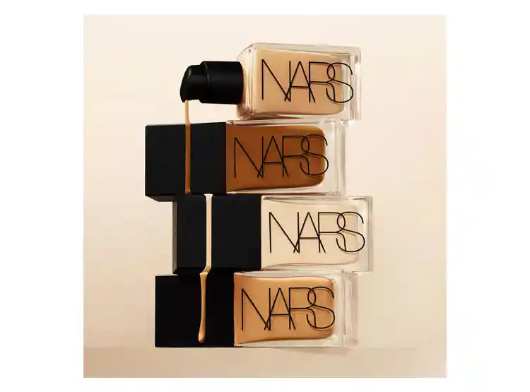 Nars Base Light Reflecting Foun Mont Blanc