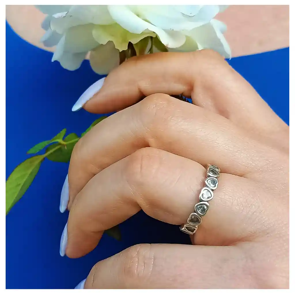 Anillo Pila Plata 925 Corazones Zirconia Compromiso 18.5cl