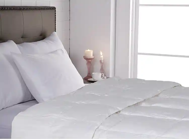 Plumón Linett Bedding Winter 50% Plumas Blanco King