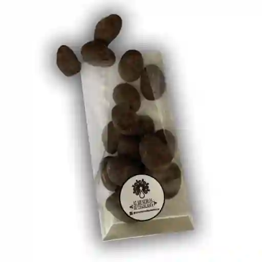 Almendros De Casablanca Almendra Orgánica Bañada En Chocolate 64% Cacao 77 Gr