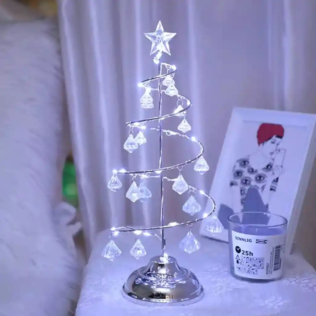 Árbol De Navidad Metálico Plateado Con Luz Led