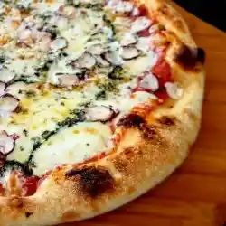 Pizza Masa Madre Octopus 32 Cms