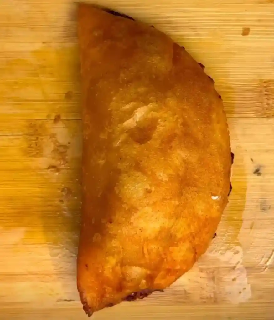 Empanada De Carne Mechada