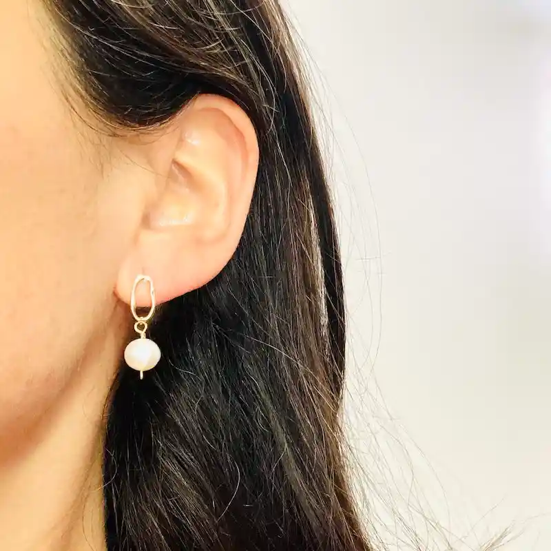 Aros Argolla Ovalada Con Perla Natural