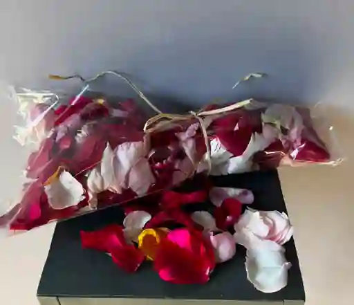 Pétalos De Rosa