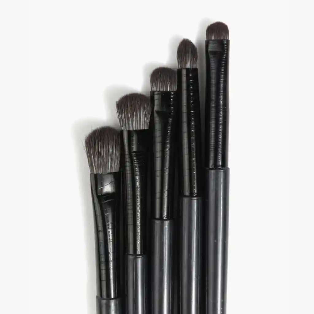 Set De Brochas Mujer Para Ojos Negro