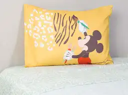 Juego Sábanas Disney Mickey Zafari 1.5 Plazas Estampadas