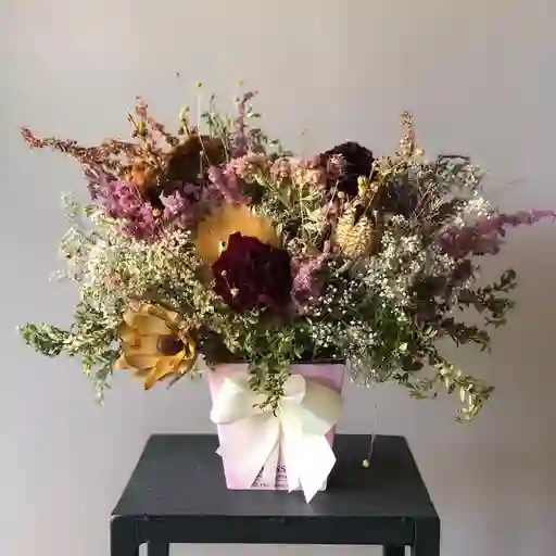 Caja Mediana Con Flores Secas