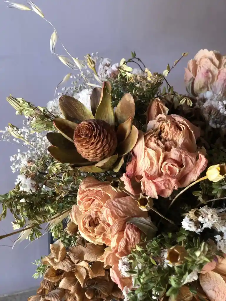 Caja Mediana Con Flores Secas