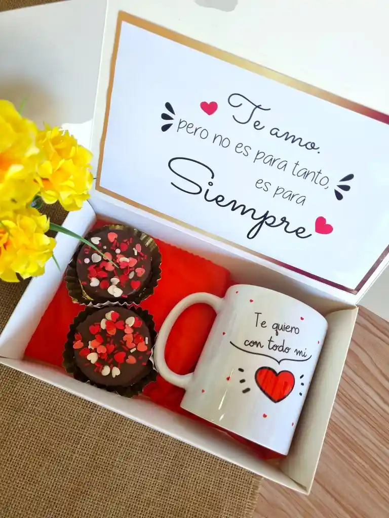 Regalo Caja Con Tazón + 2 Alfajores Artesanales, Especial Enamorados