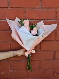 Ramo De Tres Rosas