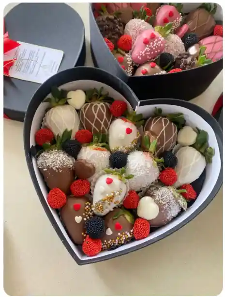 Frutty Con Encanto Box 1