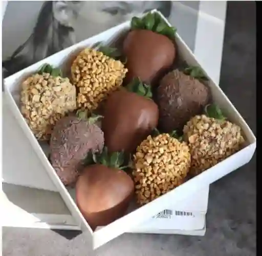 Frutty Con Encanto Box 2