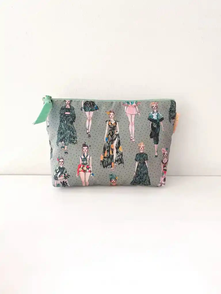 Estuche Sicilian Jungle L