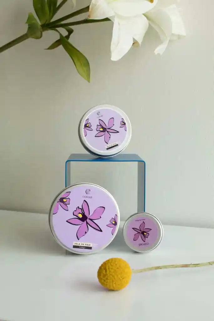 Vela Lata Lila Aroma Papaya, Sandia Y Melon - Cera De Soja - 100 Gr