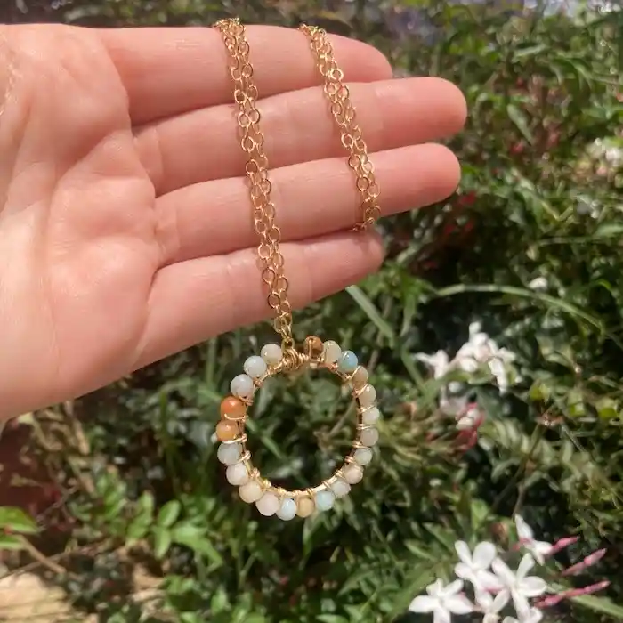 Collar "dalia Verde Agua" Y Cadena Dorada