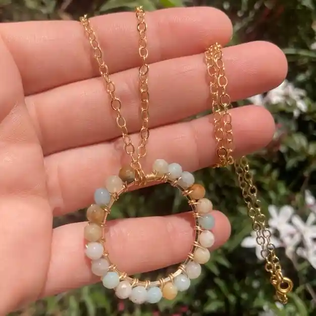 Collar "dalia Verde Agua" Y Cadena Dorada