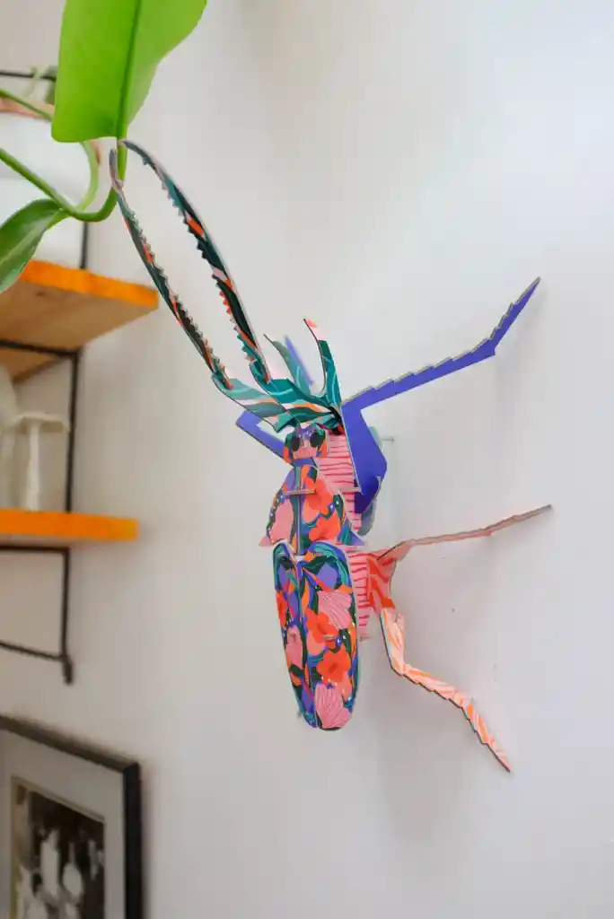 Ciervo Volante Florido Armable Para Pared