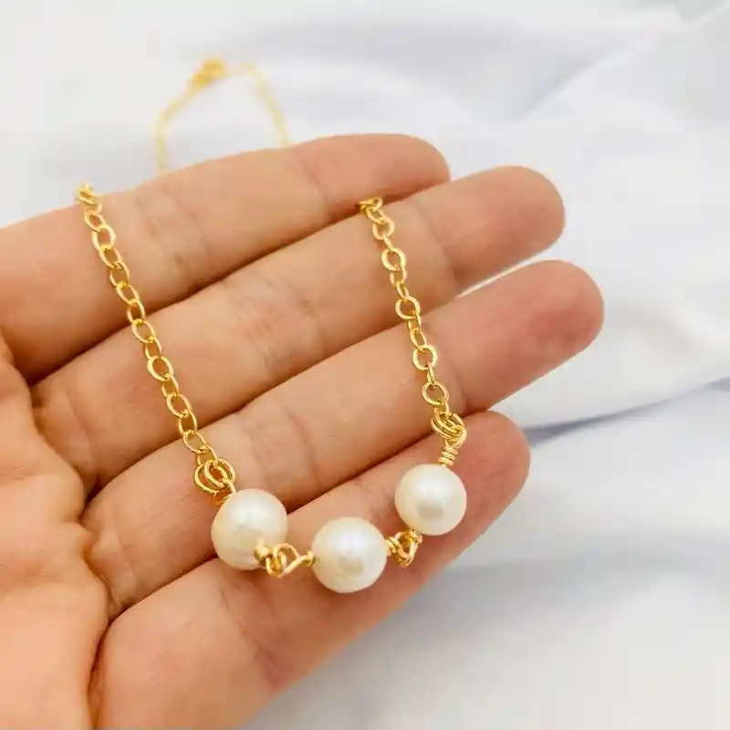 Collar Cadena Dorada Con Perlas
