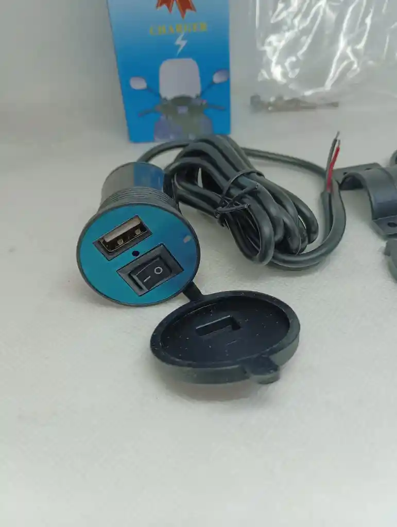 Cargador De Celular Para Moto Usb