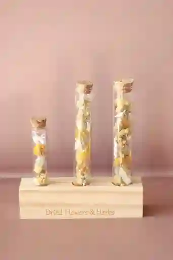 Tubos Con Flores Secas (m) (tonos Amarillos, Blancos Y Neutros)