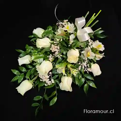 Legero – Ramo De Rosas Y Complementos