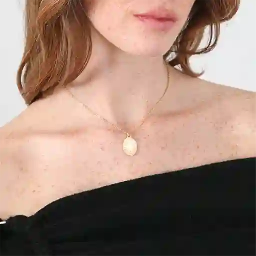 Collar Virgen Dorado Mujer Raindoor